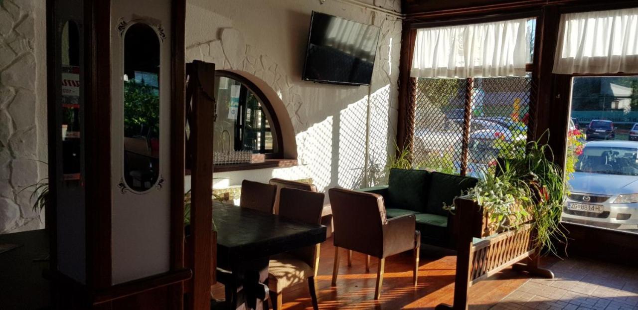 Rooms Brig Дуга Реса Екстер'єр фото